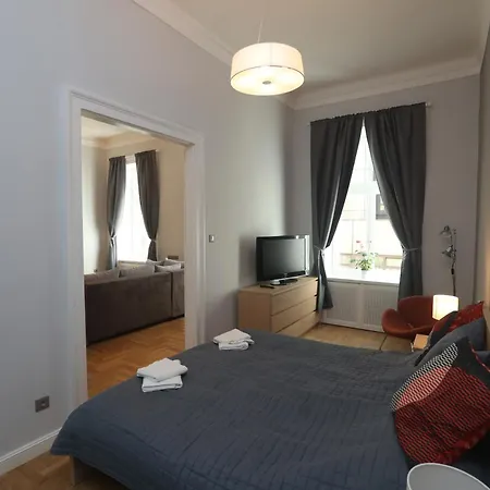 Apartment Supreme Center